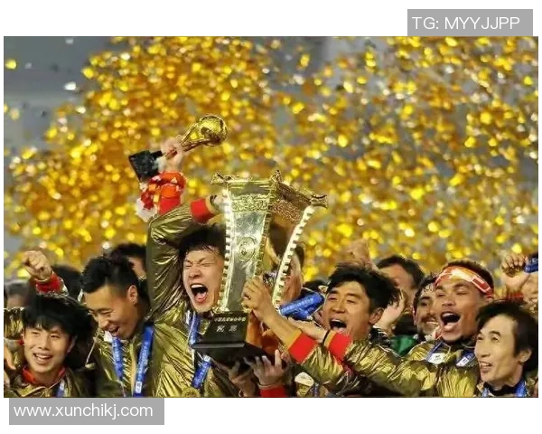 北京足球队比赛经验引发热议球迷对战术和表现的不同看法